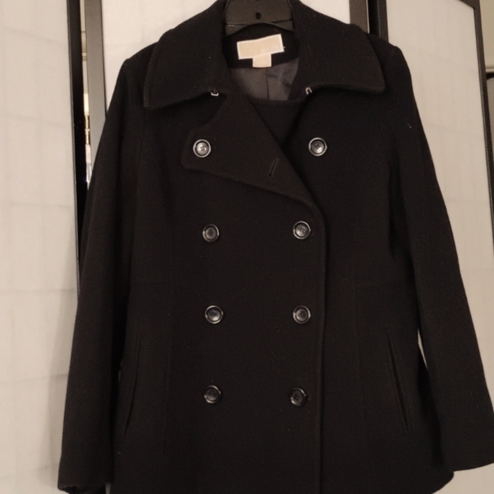 Michael Kors-Wool Pea Coat 100%- Size 10 - Never been worn - Beautiful stylish
